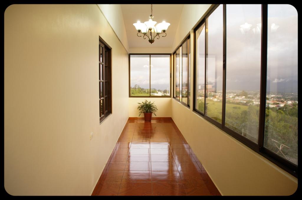 Hotel Las Brumas Cartago Cameră foto