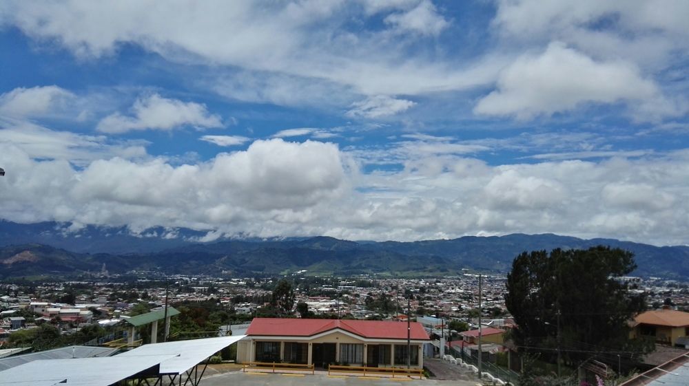 Hotel Las Brumas Cartago Exterior foto